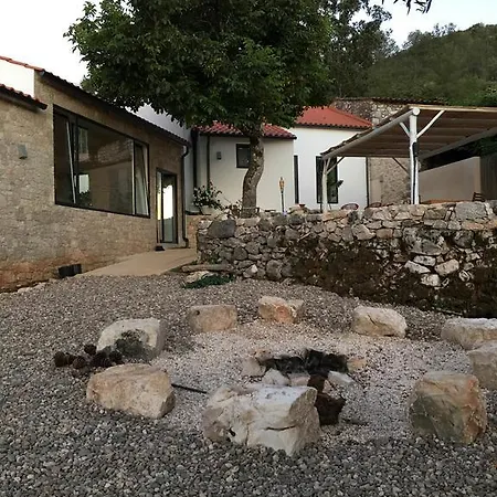 펜션 Casa Da Nogueira
